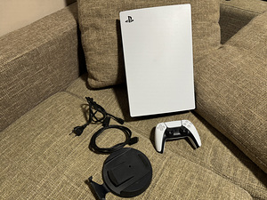Sony Playstation 5 Blu-ray (2 foto / 4)