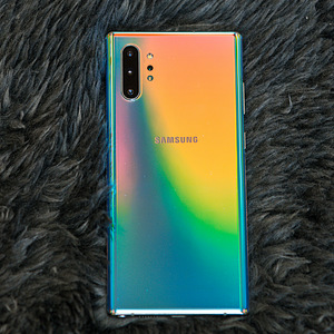 Samsung Galaxy Note 10 Plus 12/256GB Aura Glow Täiskomplekt (2 foto / 4)
