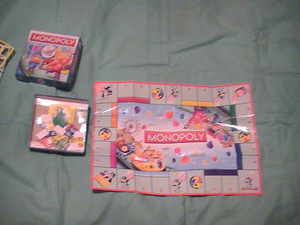 Маленькая игра Monopoly (2 фото из 3)