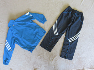 Комплект , размер 128 Adidas (3 фото из 3)