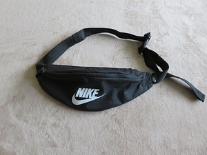 Uus Nike mahukas vöökott (1 foto / 8)