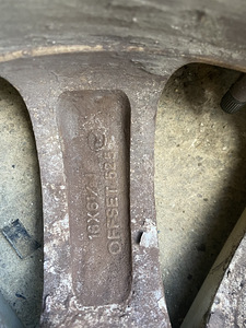 Mazda veljed talverehvitega (3 foto / 3)