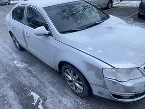 Vw Passat b6 (2 foto / 10)