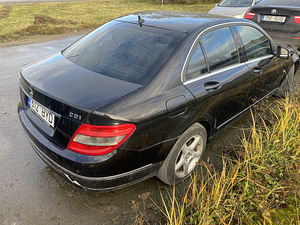 Mercedes C class 2011a (3 фото из 4)