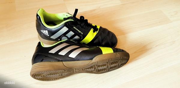 Jalgpalli tossud Adidas, suurus 30 (foto #2)