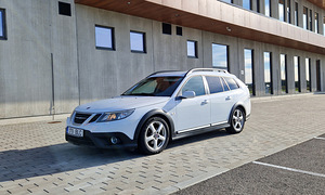 Saab 9-3 (4 фото из 12)