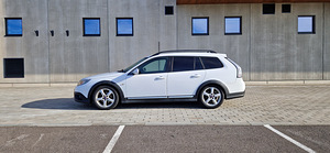 Saab 9-3 (5 фото из 12)