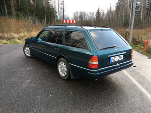 Mercedes-Benz E300 T 1995a 3.0 Diisel 100 Kw (5 foto / 8)