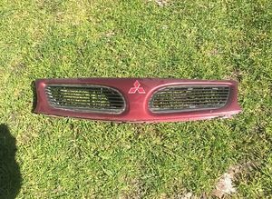Mitsubishi Carisma varuosad (95-99a) (5 foto / 9)