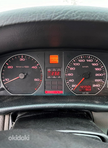 Ауди А6 С4 1995г. 2,5 ТДИ 103 кВт (фото #8)
