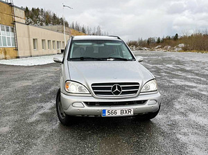 Mercedes-Benz ML 400 W163 4.0 V8 CDI (8 foto / 15)