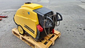 Kõrgsurvepesur Karcher HDS 695, soojendusega (4 foto / 6)