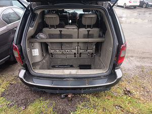 Chrysler grand voyager 2.8 110kW (10 foto / 12)