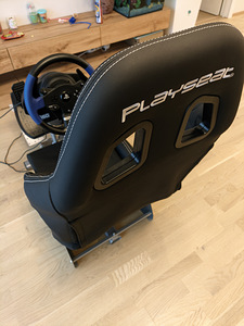 Playseat + Thrustmaster T150 komplekt (6 foto / 6)