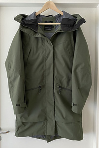 Didriksons k/s parka Ilma, suurus 38 (1 foto / 3)