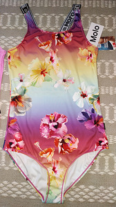 Новое боди MOLO, стр.170 (5 фото из 9)