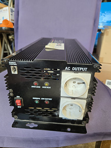 INVERTER 12VDC-230VAC 3000W (1 foto / 3)