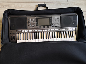 Workstation YAMAHA PSR S-770 (8 foto / 10)