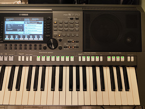YAMAHA PSR S-770 (3 foto / 10)