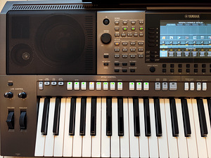 Yamaha PSR S-770. (9 foto / 10)