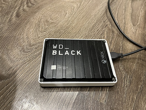 XBox One X mängukonsool (1 foto / 3)