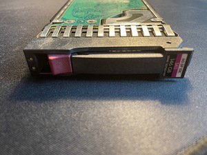 HP EG0146FAWHU 146GB Internal 10000RPM 2.5" (4 foto / 4)