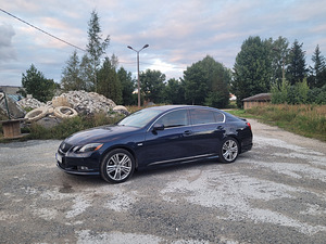 Lexus gs450h (4 foto / 7)
