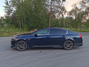Lexus gs450h президент (1 фото из 11)