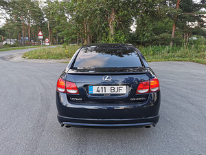 Lexus gs450h президент (3 фото из 11)
