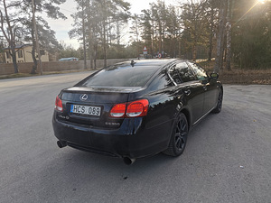 Lexus gs350 2007 года (3 фото из 9)