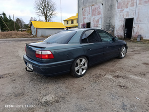 Opel Omega 2.5dti (7 foto / 10)
