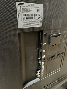 Телевизор Samsung 55" (2 фото из 4)