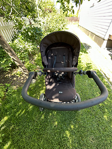 Коляска Britax (8 фото из 9)