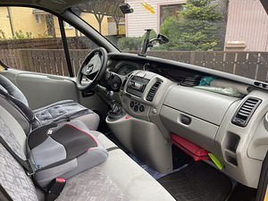 Opel Vivaro 1.9 TDI 74 kW 2006. a (13 foto / 14)