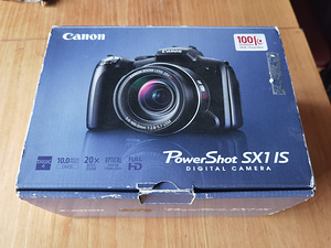 Canon SX 1 IS (1 foto / 8)