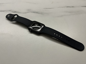 Apple watch SE 44mm GPS (3 foto / 3)
