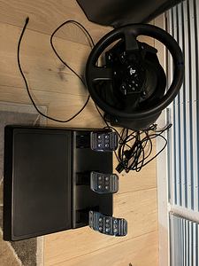 Thrustmaster T300RS + T3PA pedaalid PC,PS4,PS5 (1 foto / 1)