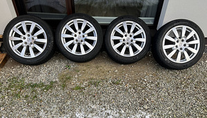 Cayenne, Touareg, Audi Q7 275/45 R20 (1 foto / 10)