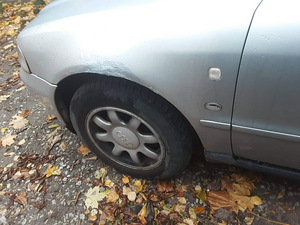 Audi A4 B5 1.8 quattro 1996 (11 foto / 15)