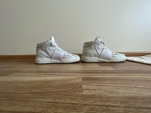 Valentino Garavani VL7N high-top sneakers (5 foto / 10)