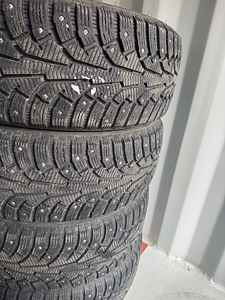 Nokian Hakkapeliitta Sport Utility 5 235/55R18 (2 foto / 5)