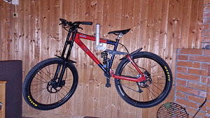 Kona DH кастомный MTB (2 фото из 3)