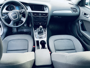 Audi A4 2008 2.0 TDI B8 (7 foto / 15)