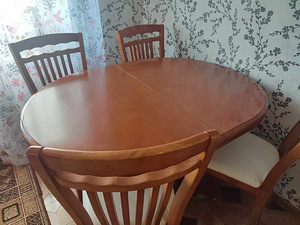 Pikendatav söögilaud + 6 tooli (3 foto / 5)