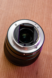 Sony 28mm f/2 (uus) (3 foto / 5)