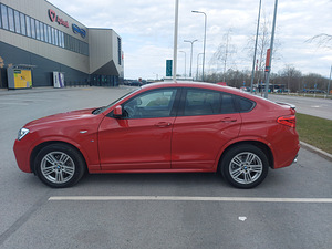 BMW x4 20d M- pakett (4 foto / 14)