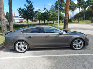 Audi a7 sportback фейслифт (4 фото из 12)