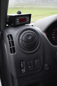 Renault Master H3/L3 jaheseadmega kaubik (8 foto / 8)