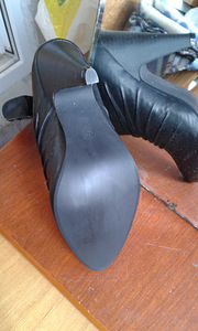 Uued,nahast poolsaapad-firma CABLE (3 foto / 3)