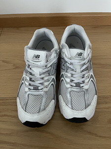 New Balance (2 фото из 3)